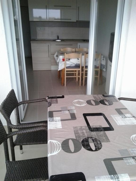 Apartments Natasa วีร์ ห้อง รูปภาพ